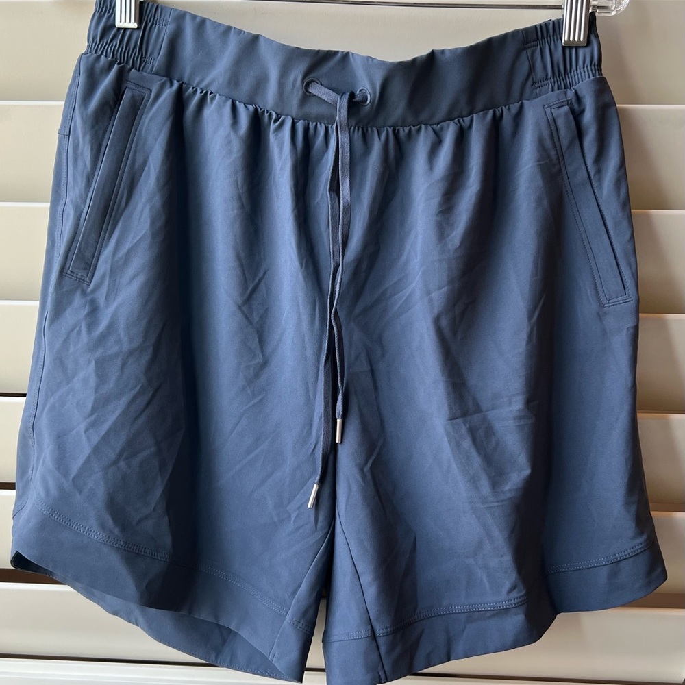 Calia - NWT - XS & Small -  Mid Rise Ardosia Blue Shorts - Journey Collection
